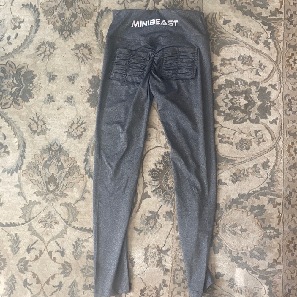 Mini Beast Scrunched Bottom Greg Workout Leggings